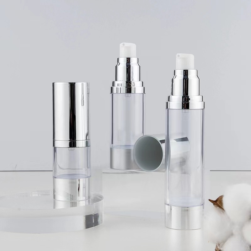 Luxury Skincare Bottles - Jasny/matowa srebrna butelka próżniowa z pompką