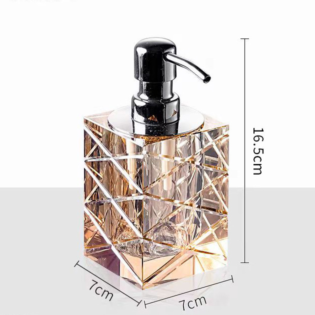 Nowoczesny minimalistyczny kry – Luxury Skincare Bottles recenzja i cena